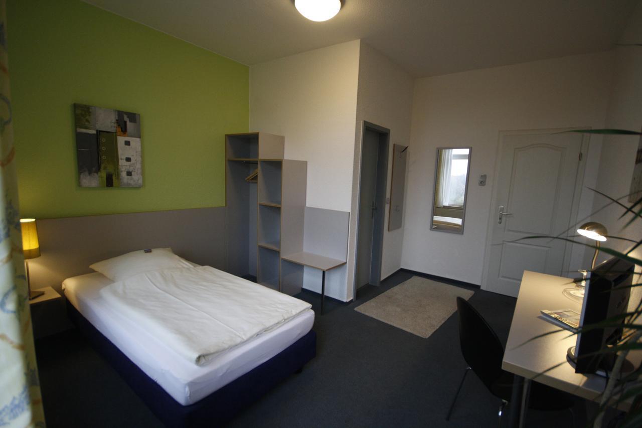Hotel-Gaststatte Mutter Buermann Hemmingen  Екстер'єр фото